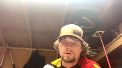 treeman817 online show from April 23, 2026, 7:49 pm