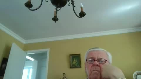 Snapshot of trekbeestje1 chatting on May 29, 2026, 8:12 am trekbeestje online show from May 29, 2026, 8:12 am