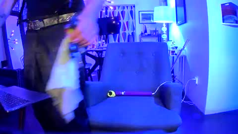 Trent Pounder online show from December 6, 2024, 8:37 am