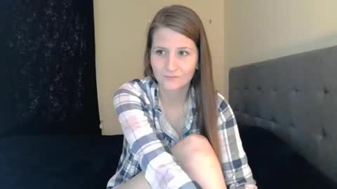 Snapshot of tressabelle chatting on November 14, 2025, 1:43 pm tressabelle online show from November 14, 2025, 1:43 pm