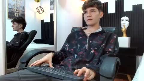 trevor_mob online show from July 31, 2026, 7:35 pm