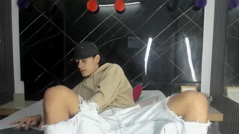 Snapshot of treyk_king chatting on January 13, 2026, 4:07 am Trey online show from January 13, 2026, 4:07 am