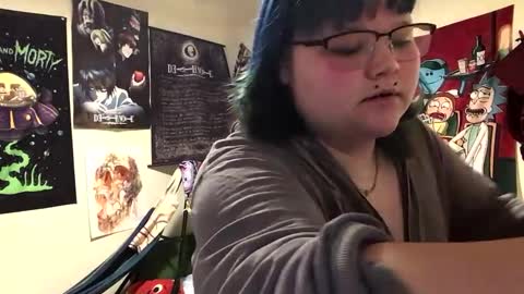 Snapshot of trhothoney chatting on March 6, 2025, 5:35 am Trixie online show from March 6, 2025, 5:35 am