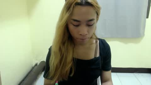 tricia_slut online show from February 19, 2025, 5:27 pm