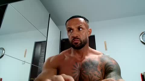 tridentmuscles online show from November 8, 2025, 10:19 pm