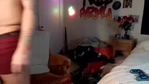 trillnonymau5 online show from December 10, 2024, 6:22 am