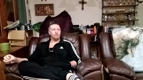 trillnonymau5 online show from December 27, 2024, 3:59 pm