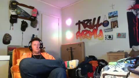 trillnonymau5 online show from January 8, 2025, 11:30 pm