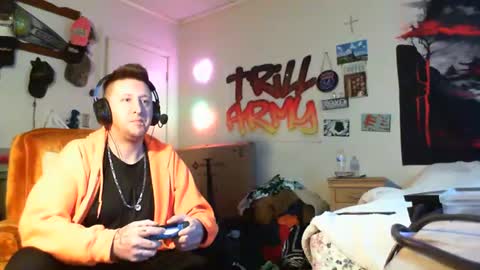 trillnonymau5 online show from January 9, 2025, 6:36 pm