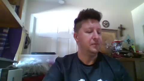 trillnonymau5 online show from January 24, 2025, 5:11 pm