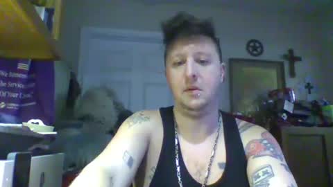 trillnonymau5 online show from January 25, 2025, 11:32 pm