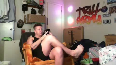 trillnonymau5 online show from January 29, 2025, 4:15 am