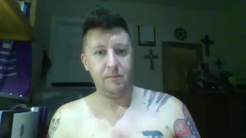 trillnonymau5 online show from February 7, 2025, 5:10 am