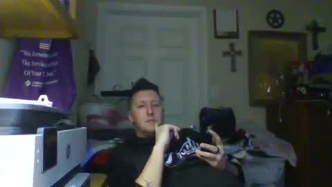 trillnonymau5 online show from February 13, 2025, 2:56 am