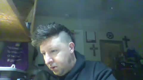 trillnonymau5 online show from February 14, 2025, 11:42 pm