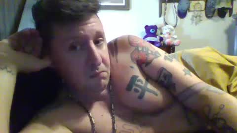 trillnonymau5 online show from February 22, 2025, 5:12 am