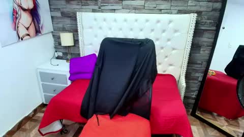 Snapshot of trinity_tsx chatting on July 19, 2026, 6:55 pm SOFIA online show from July 19, 2026, 6:55 pm