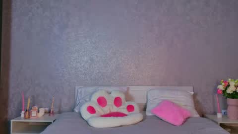 Snapshot of trinnitysweet chatting on January 10, 2026, 12:29 pm Luna online show from January 10, 2026, 12:29 pm