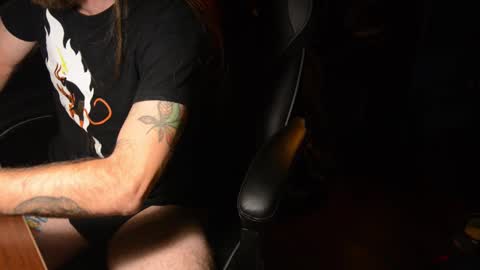 Snapshot of tripstocum chatting on October 26, 2025, 12:16 am FluideAmer online show from October 26, 2025, 12:16 am