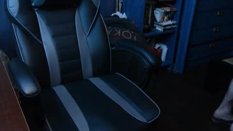 Snapshot of tripstocum chatting on November 2, 2025, 2:19 pm FluideAmer online show from November 2, 2025, 2:19 pm