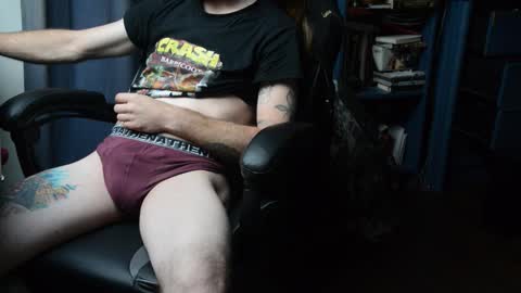 Snapshot of tripstocum chatting on November 9, 2025, 11:41 am FluideAmer online show from November 9, 2025, 11:41 am