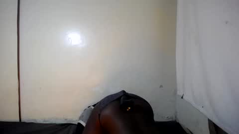 Snapshot of trisboo5 chatting on January 23, 2025, 2:07 pm Trisboo5 online show from January 23, 2025, 2:07 pm