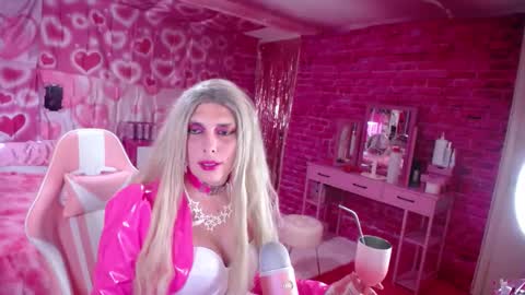 trista_doll online show from December 11, 2024, 12:02 am