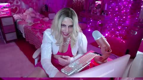 trista_doll online show from March 3, 2025, 12:04 am