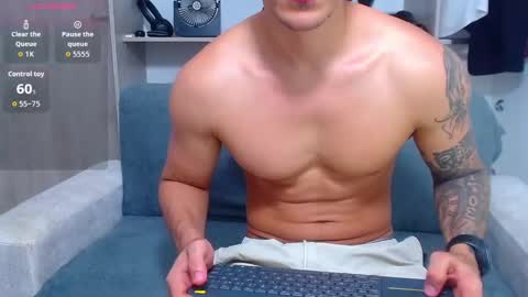 tristan bm online show from October 21, 2025, 10:32 pm