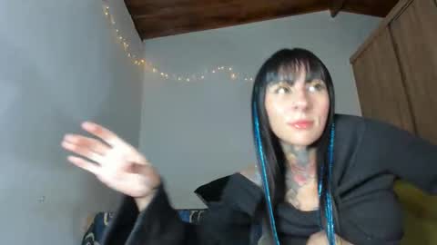 Snapshot of tristan_fantasycam22 chatting on April 11, 2026, 1:10 am Tristan And Samara online show from April 11, 2026, 1:10 am