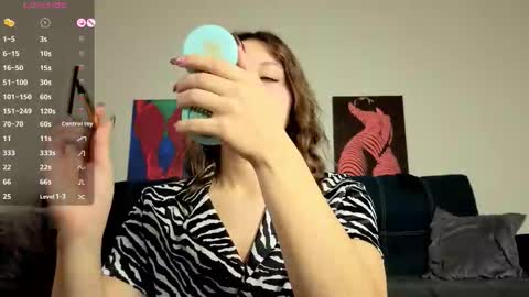 Snapshot of trixibell chatting on November 27, 2025, 4:36 am trixibell online show from November 27, 2025, 4:36 am