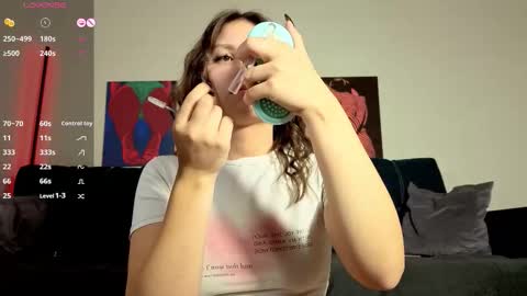 Snapshot of trixibell chatting on December 3, 2025, 4:20 am trixibell online show from December 3, 2025, 4:20 am