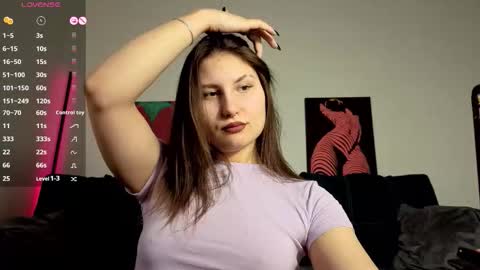 trixibell online show from March 5, 2026, 5:03 am