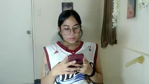 Snapshot of trixie_foxslut chatting on November 3, 2025, 8:26 am trixie_foxslut online show from November 3, 2025, 8:26 am