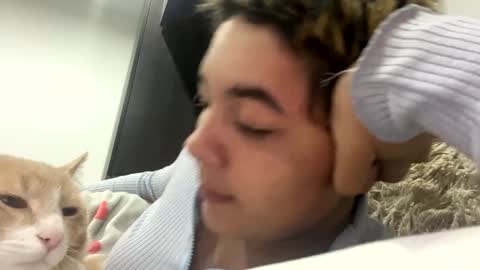 Snapshot of trixie_tangg chatting on January 11, 2025, 3:23 am Kitty online show from January 11, 2025, 3:23 am