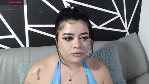 Snapshot of trixxiee_ chatting on September 19, 2025, 9:54 am trixxiee_ online show from September 19, 2025, 9:54 am