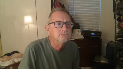 Troffer online show from January 21, 2025, 10:30 pm