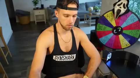 Snapshot of troy_greenxo chatting on October 30, 2025, 9:26 pm Troy Green online show from October 30, 2025, 9:26 pm