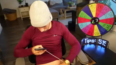 Snapshot of troy_greenxo chatting on November 10, 2025, 10:20 pm Troy Green online show from November 10, 2025, 10:20 pm