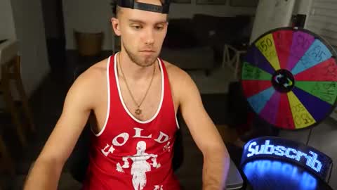 Snapshot of troy_greenxo chatting on December 15, 2025, 4:28 am Troy Green online show from December 15, 2025, 4:28 am