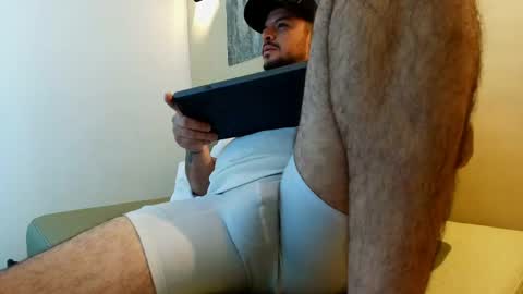 Troy online show from April 16, 2026, 3:51 am