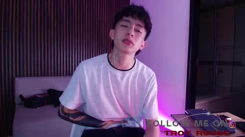 Troy online show from November 12, 2025, 7:24 pm