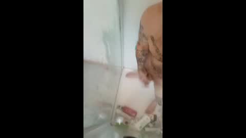 troyacowen1982 online show from May 31, 2026, 5:37 am