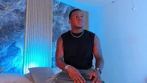 Snapshot of troykhalil chatting on October 23, 2025, 8:40 pm Troy Khalil online show from October 23, 2025, 8:40 pm