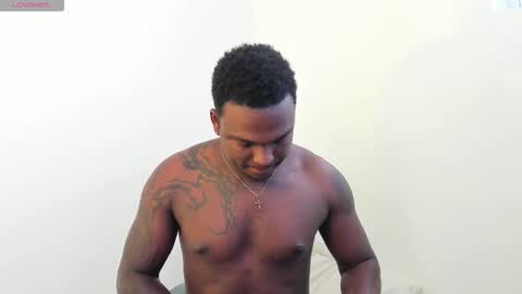 Snapshot of troykhalil chatting on November 19, 2025, 8:42 pm Troy Khalil online show from November 19, 2025, 8:42 pm