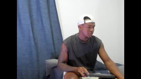 Snapshot of troykhalil chatting on February 27, 2026, 4:45 am Troy Khalil online show from February 27, 2026, 4:45 am