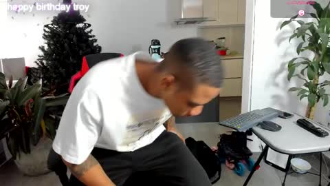 Troy wesly online show from December 18, 2025, 5:41 pm