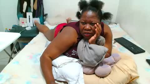 TrueBella30 online show from September 17, 2025, 6:04 am