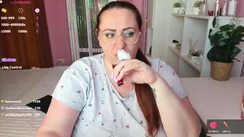 Snapshot of truly_goddess chatting on March 7, 2025, 12:23 pm Adelle online show from March 7, 2025, 12:23 pm