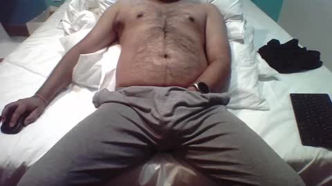 Snapshot of trvling_paul chatting on December 14, 2024, 11:39 am trvling_paul online show from December 14, 2024, 11:39 am